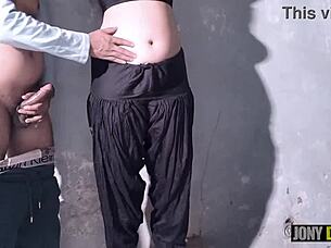 Stepmother of Punjabi lad got fucked by her stepson while giving blowjob