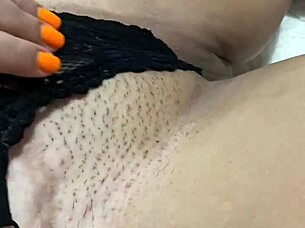 Stepmom Soraya’s self-pleasure with a big ass and a juicy wet pussy