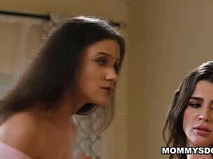 Penny joins Lexi and Kylie for naughty threesome!