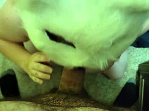 Hot homemade video with a fat girl and a mask fetish