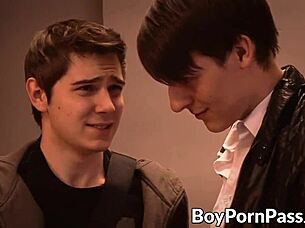 Marcus Jay and Jonny Parker’s hot anal scene ends up in a facial finish