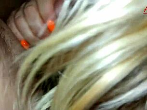 Stepmother's feet fetish and amateur sex with a chubby girl in bedroom