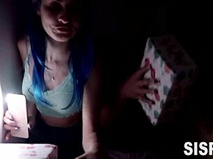 step sis jewelz blu gives tits and ass for christmas