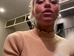 Ukrainian ballerina Lara Frost gives a deepthroat blowjob