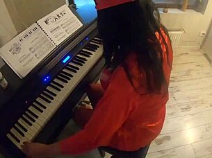 Big ass Latinas get dirty in MILFy Calla compilation