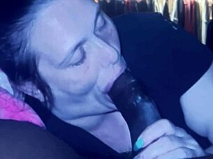 She gives a monster gumjob and gets a monster cumshot