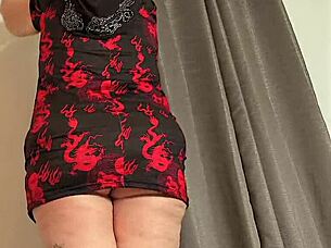 Big ass real estate agent in short dress