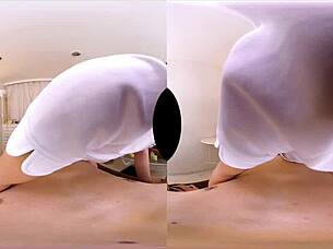 Young Asian starlet in hot oil massage and fuck