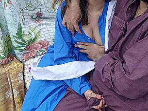Desi schoolgirl's forbidden love with her Pakistani father