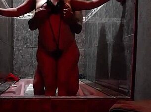 I have sex in a jacuzzi in a hotel in Ecuador