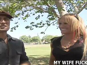 Married woman seeks big black cock for better sex life
