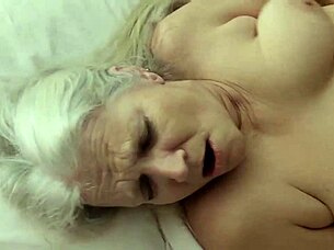 A big cock penetrates the ass of a milf