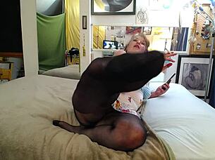 Smoke n stroke to recover from No Nut November