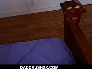 Stepdaughter with high sex drive seduces her father