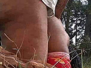 Banging an old thot behind a gas station outdoors