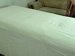 Hidden camera captures a steamy massage with a happy ending