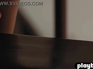 Melissa Jean's solo striptease showcases her natural beauty