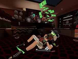Accidents of an exhibitionist: outdoor public bloopers in virtual reality