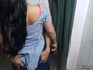 Hot Indian bhabhi gets fucked by her neighbor's son
