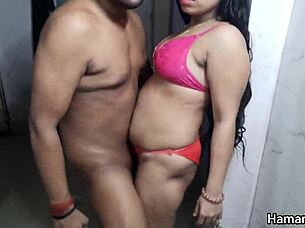 Hot Indian bhabhi gets fucked by her neighbor's son