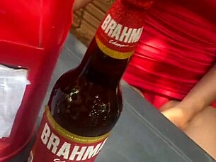 Married man’s secret desire: exhibitionism at a bar in Brazil