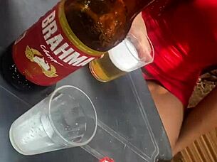 Married man’s secret desire: exhibitionism at a bar in Brazil