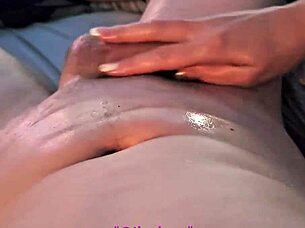 Driftwood and barefoot Kontessa oiled her sexy body