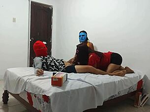 Girlfriend shows best friend cooking ultimate male pleasure