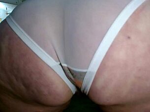 Curvy, big ass in hardcore action with farting