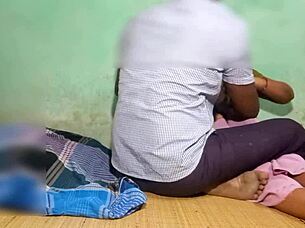Amazing girl is fucking with her village auntie’s husband