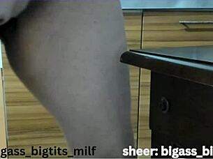 The dining table is ideal for self-pleasure