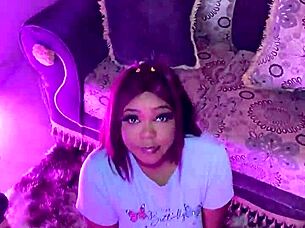 Big Ass Hijastra Takes Big Cock In Wet Pussy