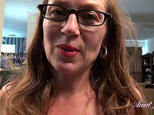Auntjudys - Isabella, new secretary, brings fresh charm