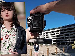 Tiktok photographer meets porn star in steaming video