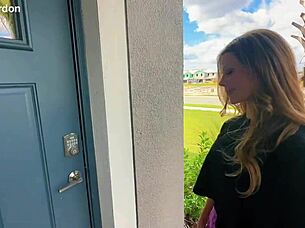 Sydney Ryan got her pussy hammered by a black masseur