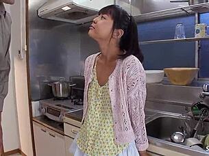 Old guy seduces petite stepdaughter for first oral taste