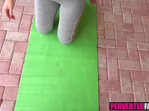 Stepmom's yoga pants ripped for intense doggystyle pounding