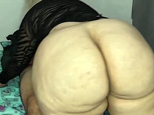 Your Huge Ass Drives Me Wild, I Need to Explode Inside!