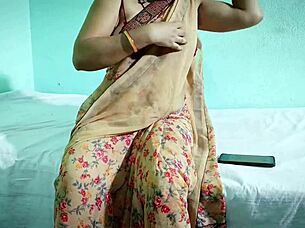 Desi Boy Boldly Pounds Hot Cute Bhabhi with Monster Cock in Wet Pussy