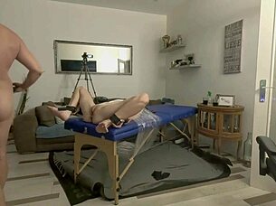 Dinner f�r die sklavin pussy saft und sperma vom arschloch
