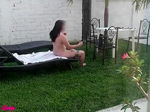 Secretly filmed: perfil verificado, cousin's outdoor solo play