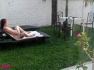 Secretly filmed: perfil verificado, cousin's outdoor solo play
