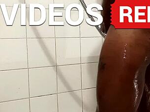 Sexy legs shower video of African American MILF