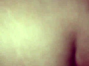 Mexican shemale gives a cumshot on ex's face
