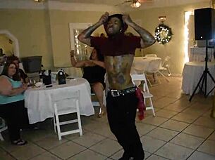 These gorgeous strippers in action, enjoy watching them!