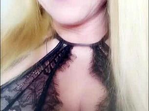 Big tits obese milf uses dildo in cellphone video
