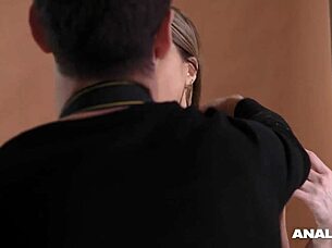 Facial recognition is going crazy in this anal babe porn video