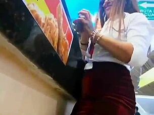 Wet and wild: A public pussy fucking session