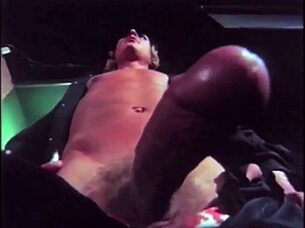 Hairy pussy orgy and blowjob vintage porn scene