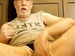 Thomas Odea's gay porn debut